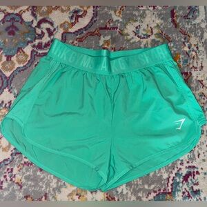 Gym Shark TRAINING LOOSE FIT SHORTS